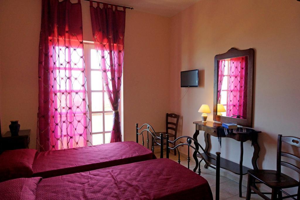 La Casa Di Miro Bed & Breakfast กาตันซาโร ภายนอก รูปภาพ