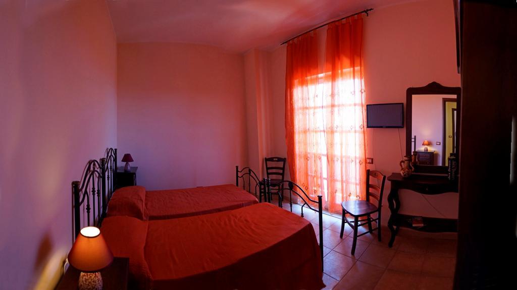 La Casa Di Miro Bed & Breakfast กาตันซาโร ภายนอก รูปภาพ